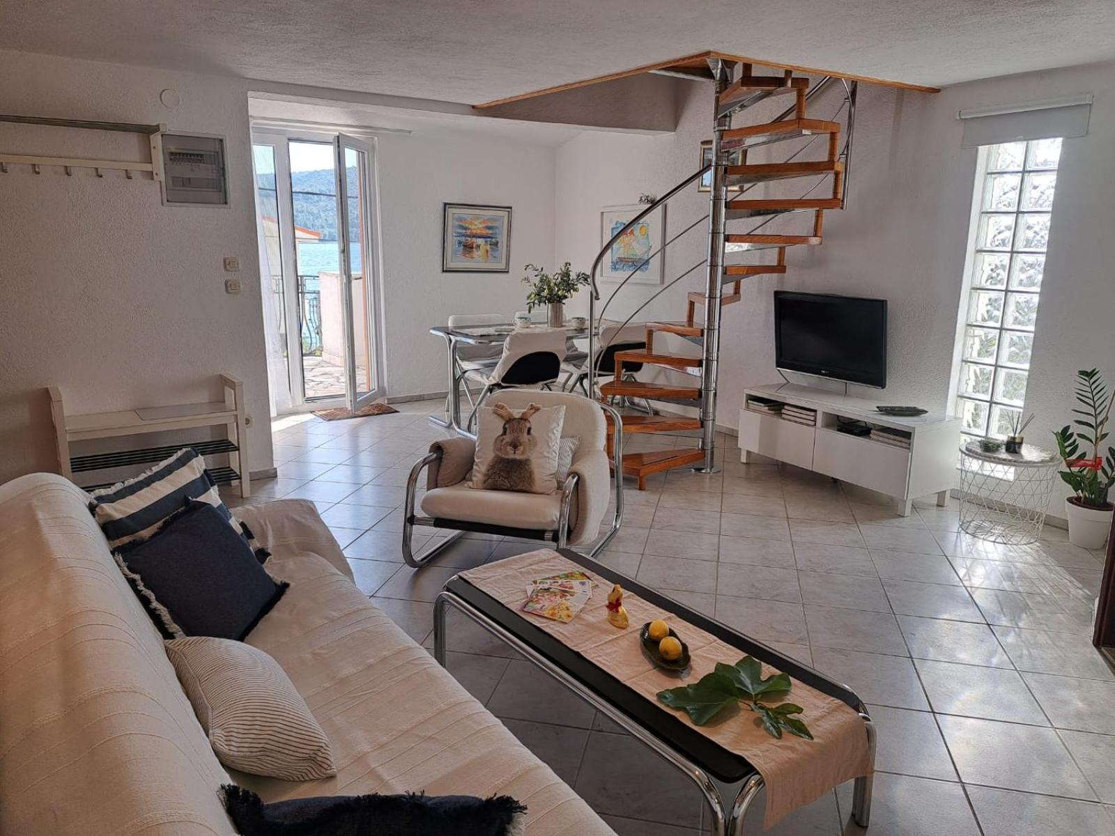Villa Apartments Oliva Seget Vranjica Exterior photo