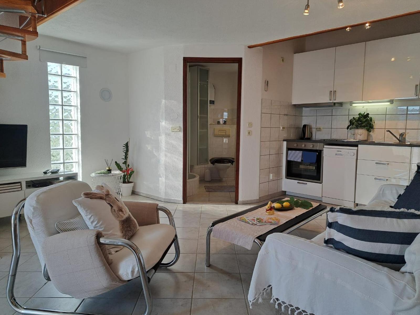 Villa Apartments Oliva Seget Vranjica Exterior photo