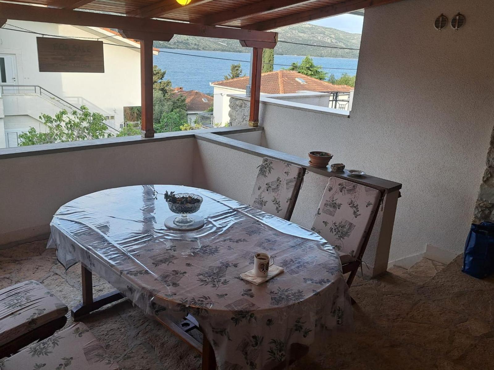 Villa Apartments Oliva Seget Vranjica Exterior photo